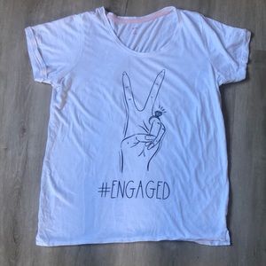 Miss to Mrs. box t-shirt sz. Small